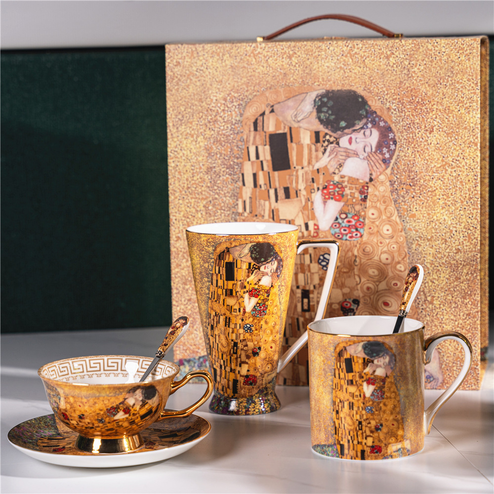 Gustav Klimt Kiss Bone China M - Best Tea Coffee 评论和价格